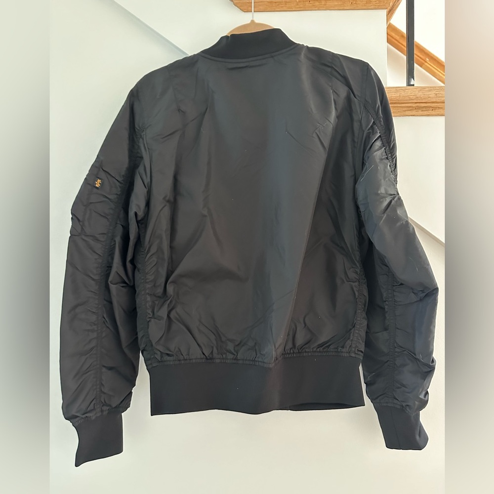 NWOT Alpha Industries Bomber Jacket - Picture 3 of 12